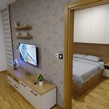 Apartament Zeleni Raj *